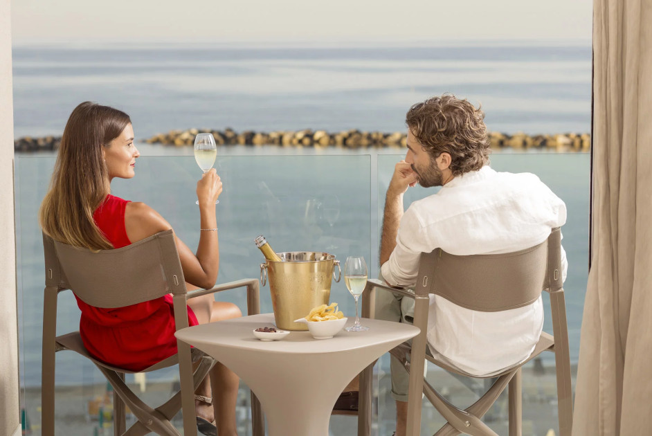 media.Slide-Dove-siamo-1-Hotel-Savini-Igea-Marina