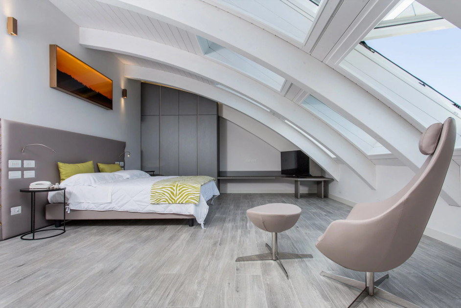 media.Slide-Suite-Infinity-4-Hotel-Savini-Igea-Marina