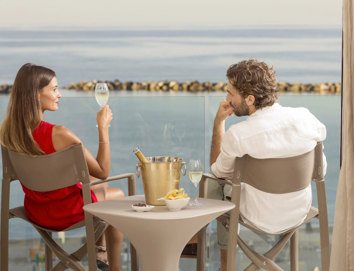 media.Slide-Dove-siamo-1-Hotel-Savini-Igea-Marina