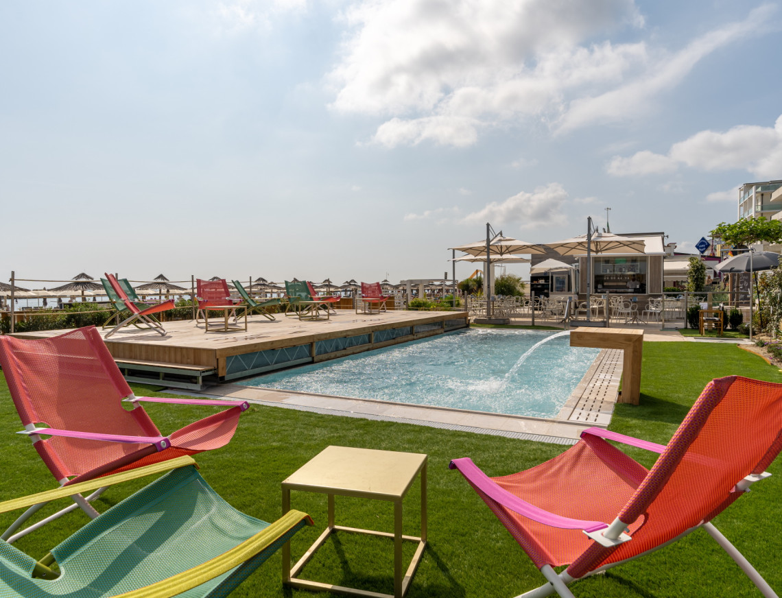 media.hotel-con-piscina-a-bellaria-igea-marina 1