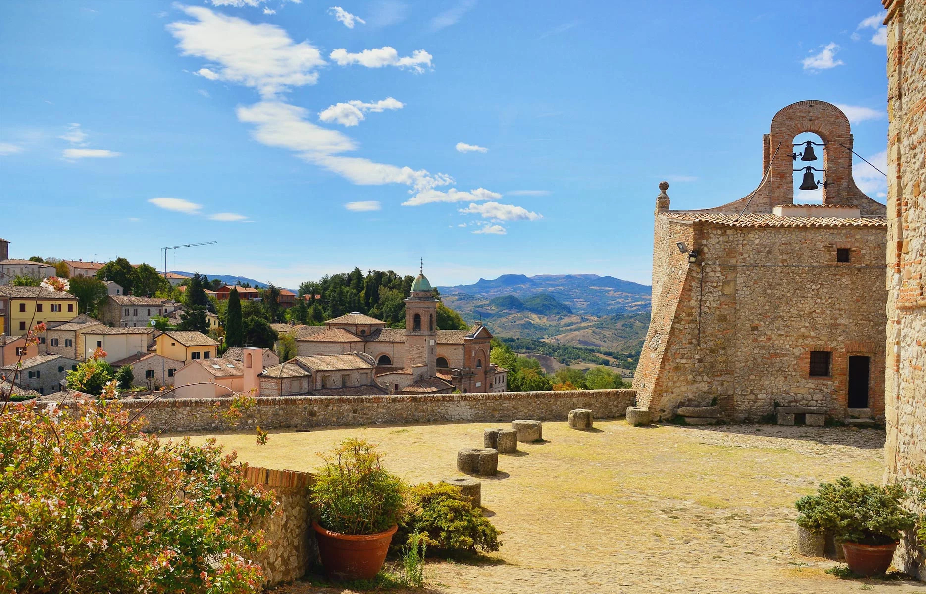 media.Slide-Entroterra-3-Hotel-Savini-Igea-Marina